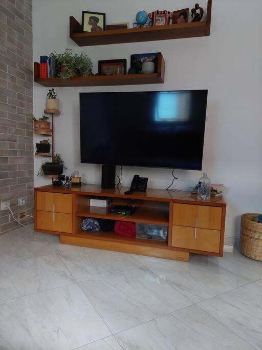 Vila Agradavel! Casa Toda! Perfeito Para Familias Sao Jose dos Campos Exterior foto