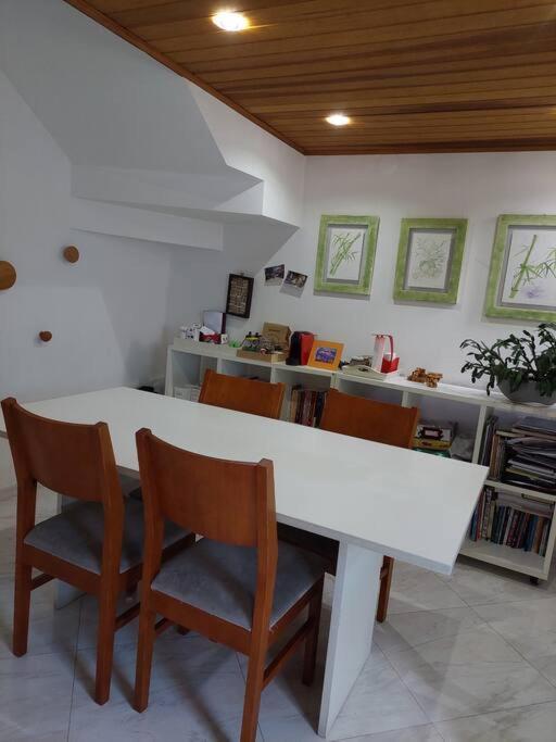 Vila Agradavel! Casa Toda! Perfeito Para Familias Sao Jose dos Campos Exterior foto